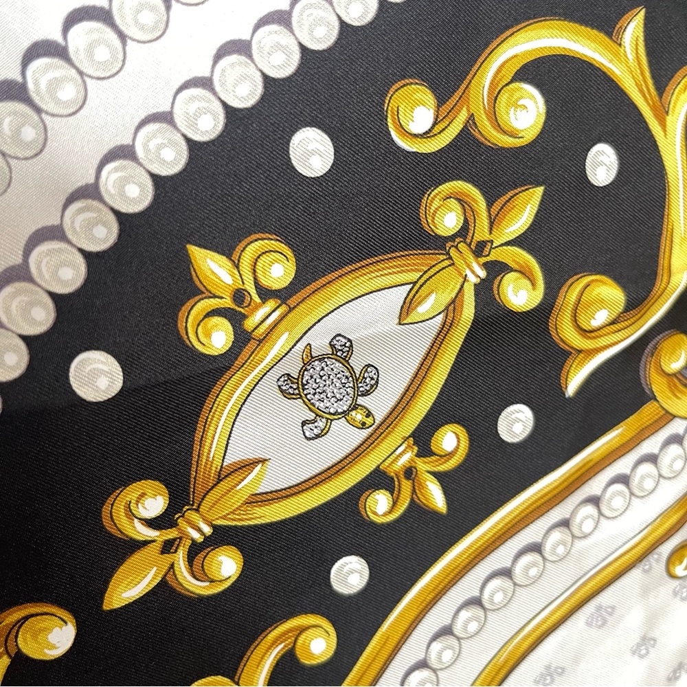 Vintage Joan Rivers 100% Silk Scarf‎ | Black Gold Baroque Jewelry Print Square - Picture 8 of 12